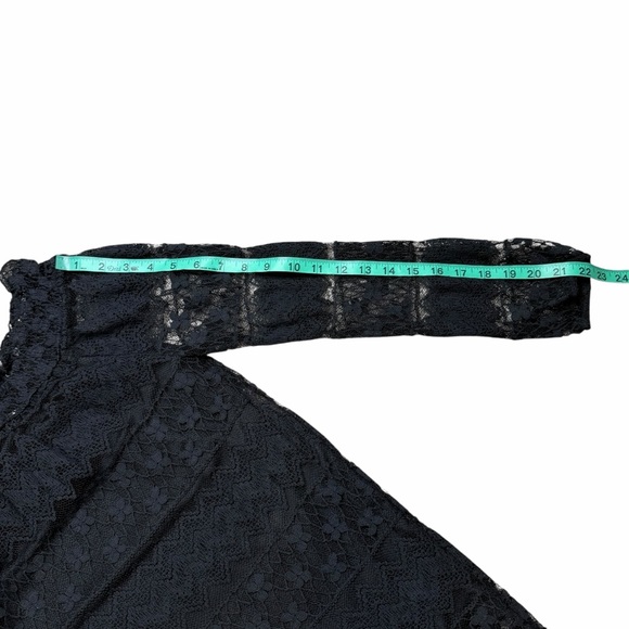 NWT American Rag Black Lace Overlay Off the Shoulder Long Sleeve Blouse - Small - Picture 15 of 16